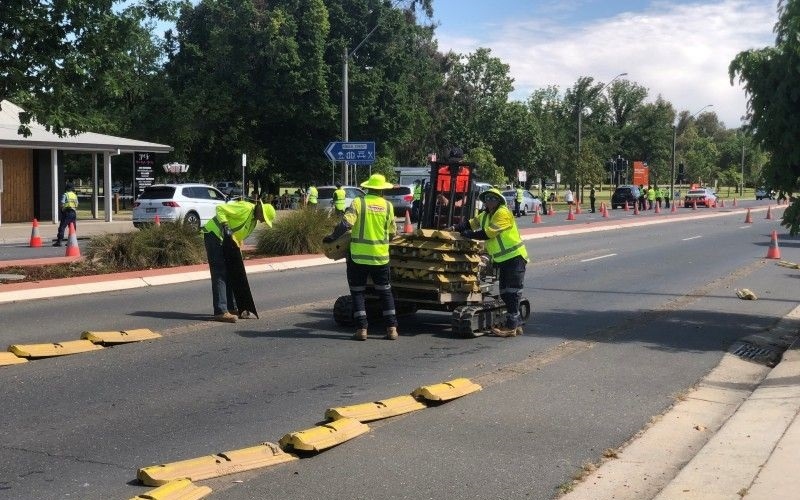 Hai bang đông dân nhất Australia mở cửa biên giới nội địa